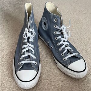 NEW NWOT Converse High-Top Sneakers in Grey and White